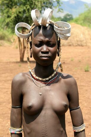 African tribal women, uncommon bevy