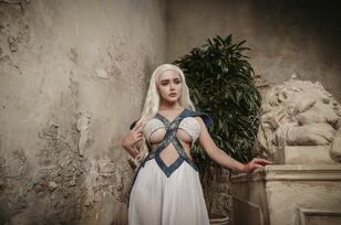Daenerys by Kalinka Fox Costume