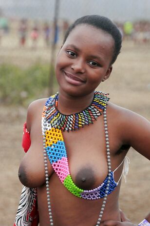 These crazy African gf of the tribe