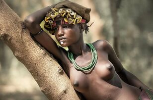 African Tribes Labia Porno Image