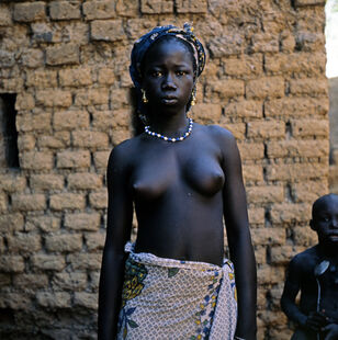 Mali, Mopti Area, Bozo Girl, 1987..