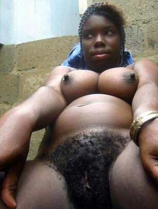 Unshaved Haitian Lady Showcase Tits