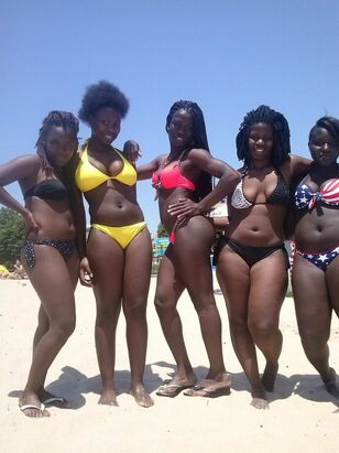 Steaming africa gfs on the beach