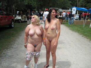 File:Two femmes standing -